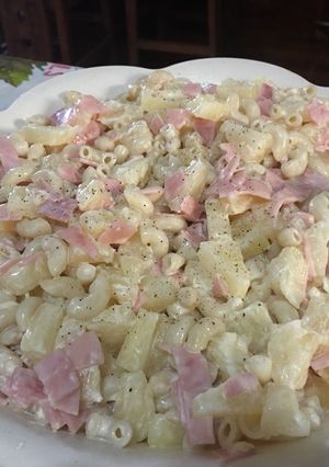 Una foto de Sencilla sopa de codito con piña 😋