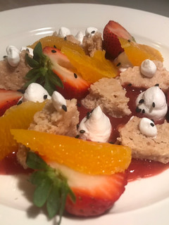 A picture of Berries Crunch - Vegan dessert.