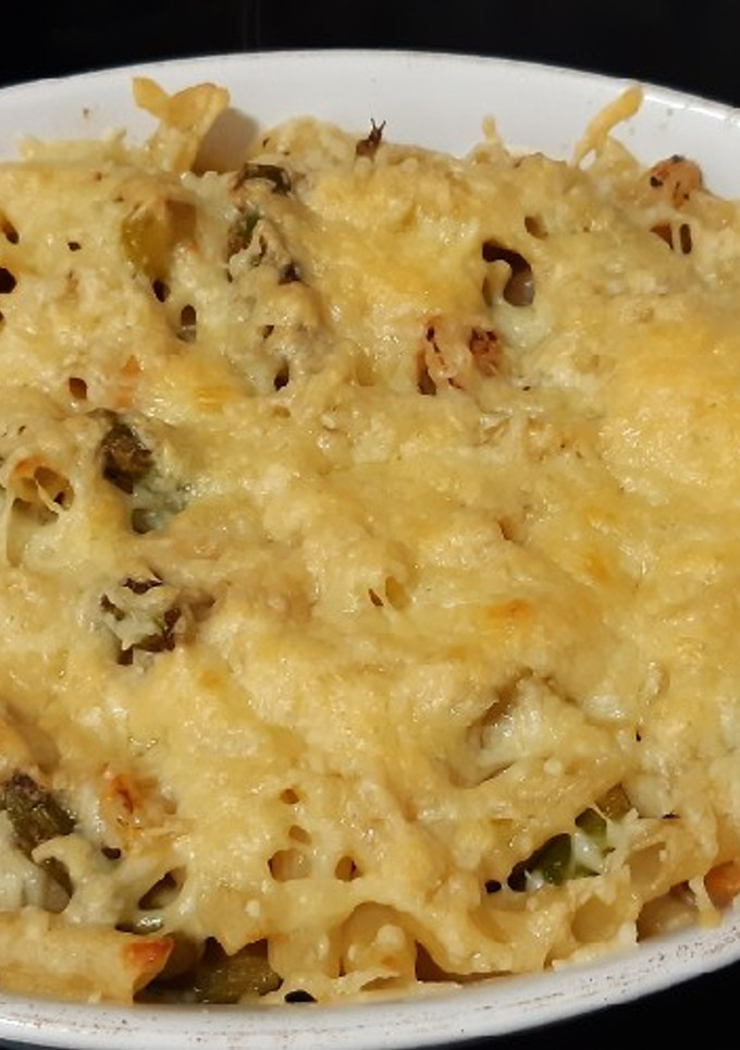 Una foto de Macarrones con gambas y trigueros