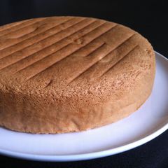 A picture of Basic Sponge Cake.