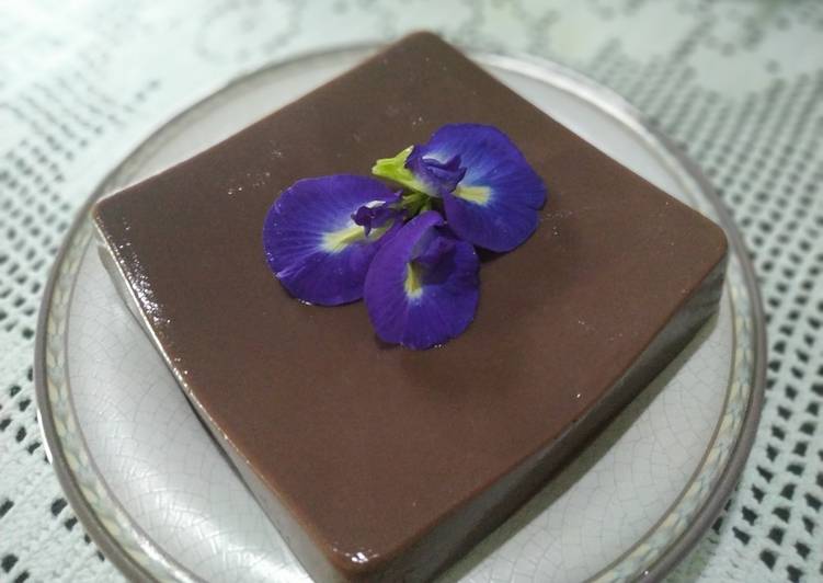 Bagaimana Menyiapkan Chocolate Mousse Cake, Lezat Sekali