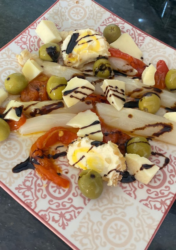 Una foto de Ensalada de aprovechamiento