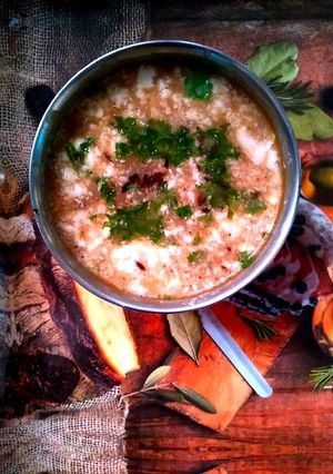 दही वाले आलू (Dahi wale aloo recipe in Hindi) रेसिपी मुख्य फोटो