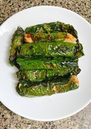 Hình của món Cá Bò Ngừ Cuộn Lá Lốt Chiên.