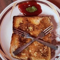 A picture of Bread omellette...in different way.