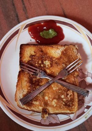 A picture of Bread omellette...in different way.