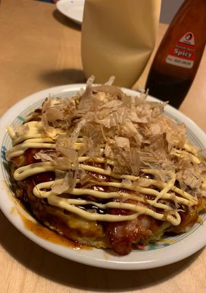 A picture of Okonomiyaki.