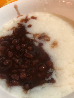 中式甜品:紅豆沙豆腐花 的食譜成品照片