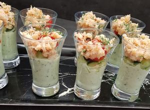 Une photo de Salade de crabe à la crème de concombre