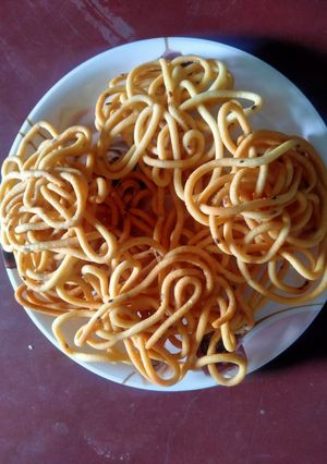 A picture of Murukku.