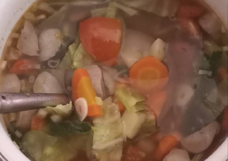 Cara Gampang Membuat Sup ayam bakso, Lezat