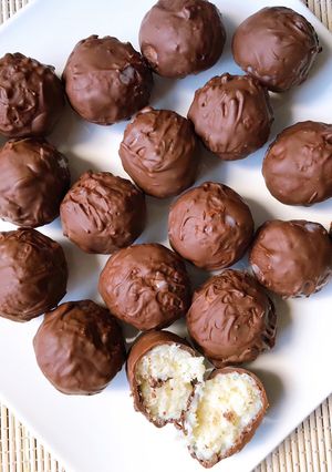 Une photo de Bounty balls
