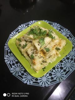 રવા ઢોકળા (Rava Dhokla Recipe In Gujarati) રેસીપી મુખ્ય ફોટો