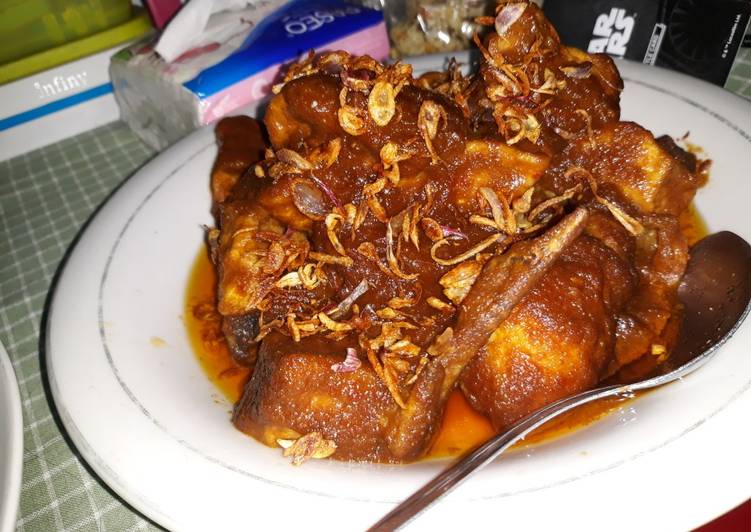 Ayam goreng bumbu sate??