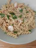 🍝Espirales (fusilli) con gambas🦐 al ajo 🧄 y huevo🥚