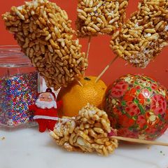 A picture of Crunchy Puffed Rice Sticks.