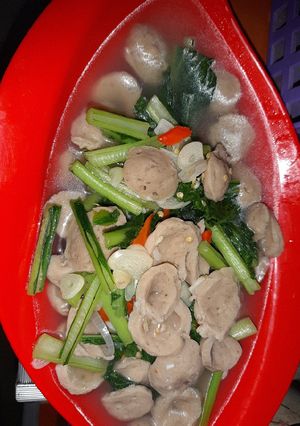 Foto resep Sawi bening plus bakso