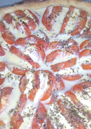 Una foto de Tarta de tomate y queso