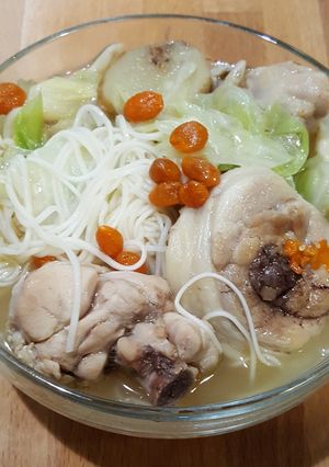 不油不膩免調味~麻油雞酒麵線 的食譜成品照片