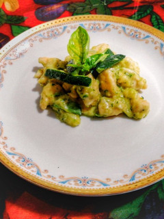 Foto di Straccetti di pollo con zucchine e brie
