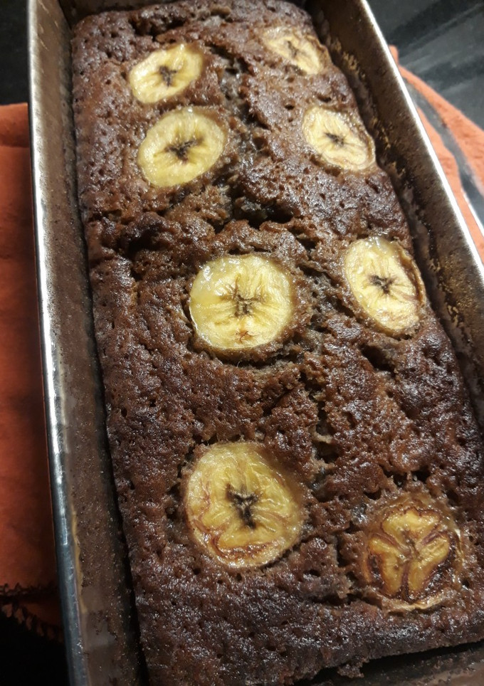 Una foto de Budín húmedo bananas y chocolate