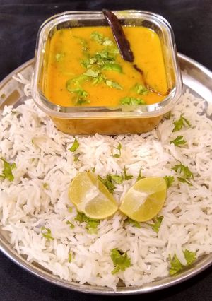 ખટમીઠી દાળ & ભાત [ Khatmithi Dal & Bhat Recipe in Gujarati ] રેસીપી મુખ્ય ફોટો