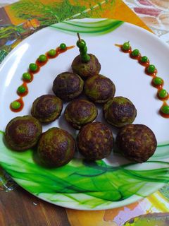 मल्टीग्रेन मटर अप्पे (Multigrain Matar Appe recipe in Hindi) रेसिपी मुख्य फोटो