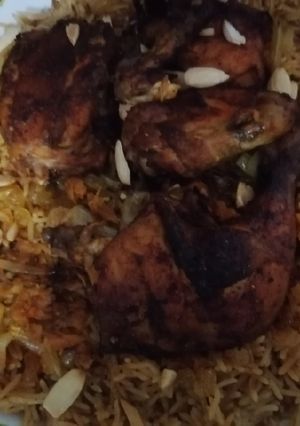 صورة لوصفة رز البخاري بالدجاج