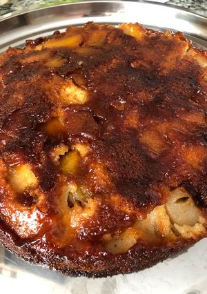 Una foto de Torta húmeda invertida de melocotón