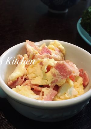 培根鮮奶炒蛋 的食譜成品照片