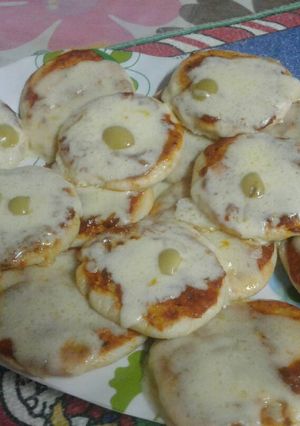 Una foto de Pizzetas caseras y económicas a la sartén -facilísimas
