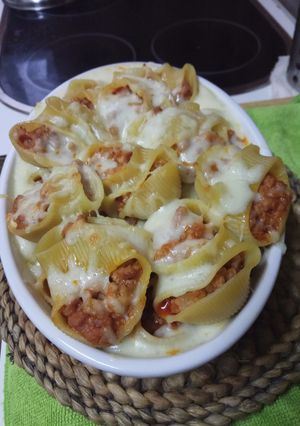 Una foto de Macarrones Rellenos