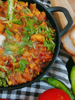 अमृतसरी पनीर भुर्जी (amritsari paneer bhurji recipe in Hindi) रेसिपी मुख्य फोटो