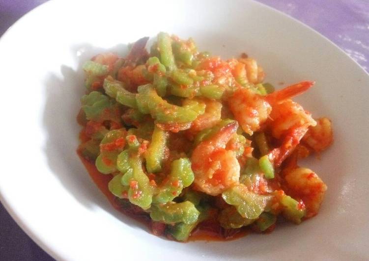 Langkah Mudah untuk mengolah Sambal Pare Udang yang nikmat