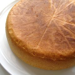A picture of Rice Cooker Sponge Cake.