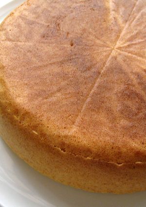 A picture of Rice Cooker Sponge Cake.