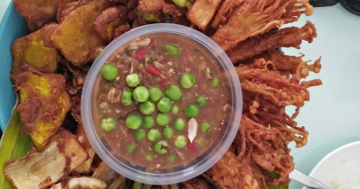 สูตร น้ำพริกกะปิ ผักทอด โดย Kaethy kitchen - Cookpad