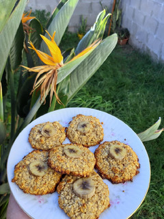 Una foto de 🤩 Galletitas de avena y banana 🍌❤