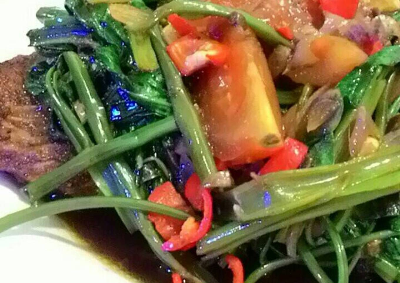 Gurame kangkung kuah tauco