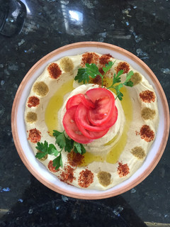 A picture of Hummus.