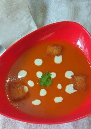 A picture of Tomato soup.