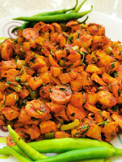 عکسی از دستور سوسیس بندری البته با سوسیس گیاهی😋😋😋😋