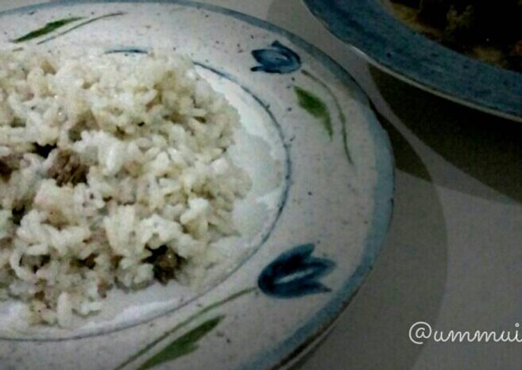 Langkah Mudah untuk Menyiapkan Nasi Kebuli Rice Cooker yang Bisa Manjain Lidah