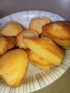 A picture of Cake.