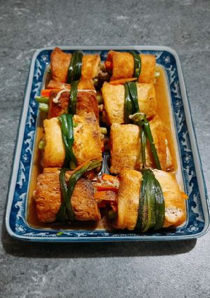 Hình của món Đậu hũ cuộn rau củ chay.