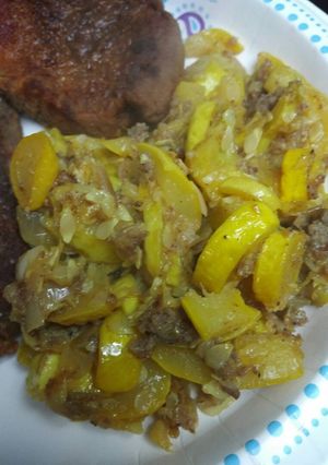 A picture of Drunken Yellow Squash.
