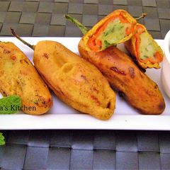A picture of Mirchi Vada.