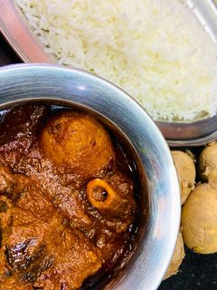 বাংলা মটন কারি (Bangla mutton curry recipe in Bengali) রেসিপির প্রধান ছবি
