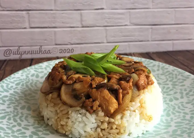 Nasi Tim Ayam Jamur!