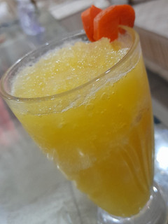 A picture of Pineapple smoothie.